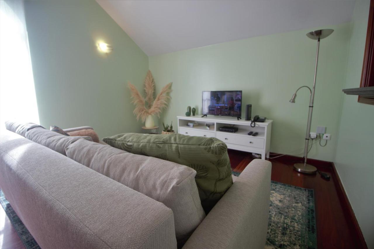 Rose Velvet Apartment Angra do Heroismo Bagian luar foto